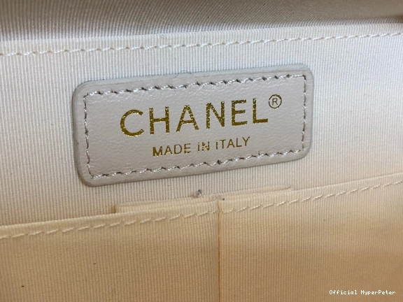 HyperPeter VANITY CHANEL CASE 0818
